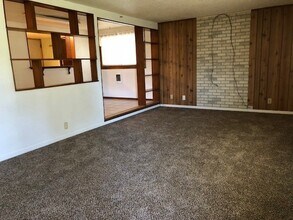 9436 Beacon Rd NE in Moses Lake, WA - Building Photo - Building Photo