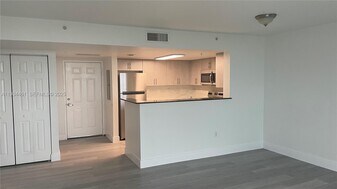 3000 Coral Way, Unit 1509 in Coral Gables, FL - Building Photo