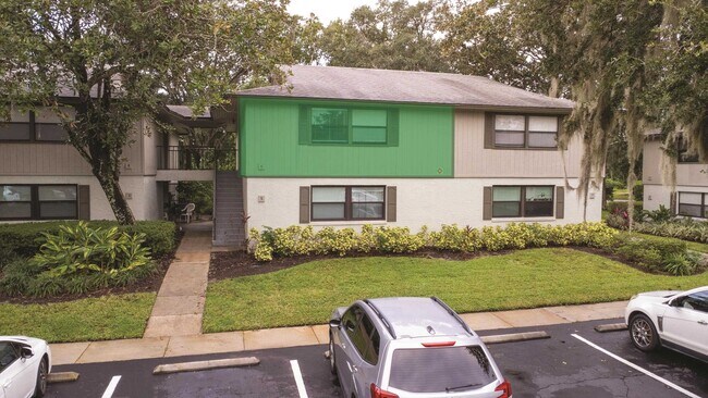 property at 6 Alcira Ct