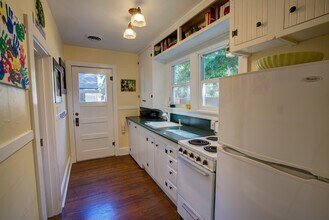 2414 Heron St in Boise, ID - Building Photo - Building Photo