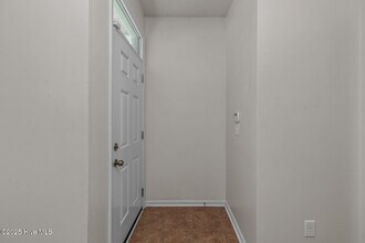 261 Caldwell Loop in Jacksonville, NC - Building Photo - Building Photo