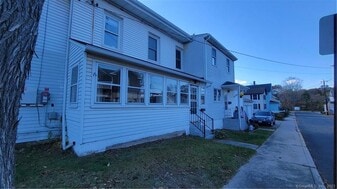 134 Bristol St in Southington, CT - Building Photo