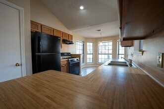 11818 Eloise Dr in Balch Springs, TX - Building Photo - Building Photo