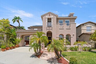7116 Torrey Mesa Ct in San Diego, CA - Building Photo - Building Photo