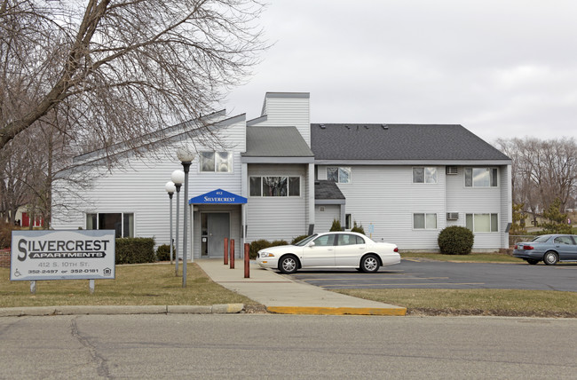 Silvercrest Apartments in Sauk Centre, MN - Building Photo - Building Photo