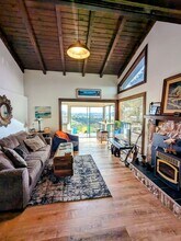 861 Visalia St in Pismo Beach, CA - Foto de edificio - Building Photo