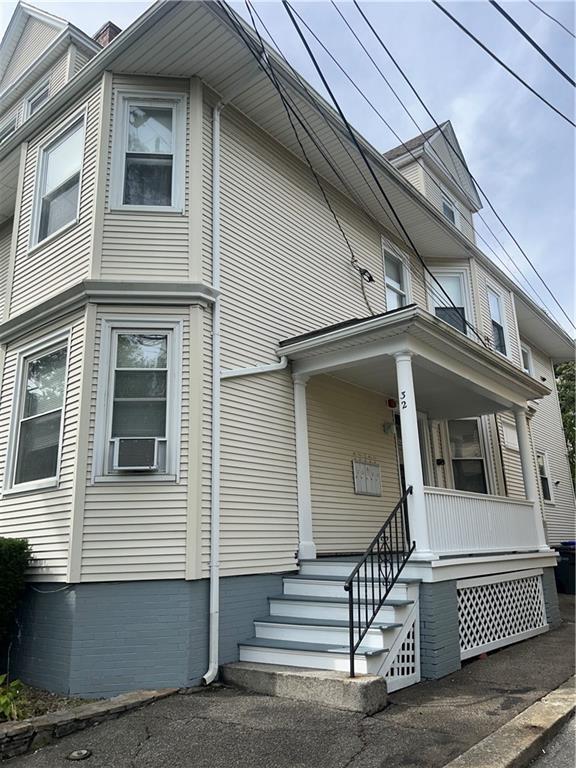 property at 32 Medway St