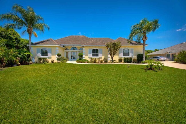 430 Marsh Point Cir in St. Augustine, FL - Building Photo - Building Photo