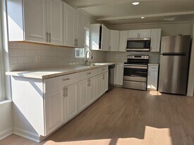 505 Park Ln in Pasadena, TX - Building Photo