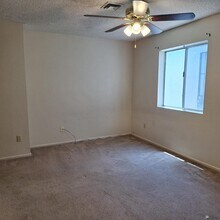 1430 W Hillside Pl in Yuma, AZ - Building Photo - Building Photo