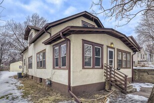 3511 N 6th St in Minneapolis, MN - Building Photo