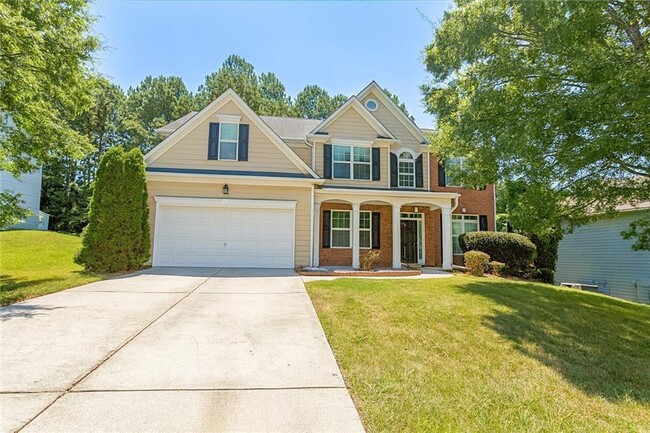 property at 1332 Melrose Woods Ln SE