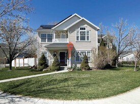 162 W 1380 N in Tooele, UT - Building Photo