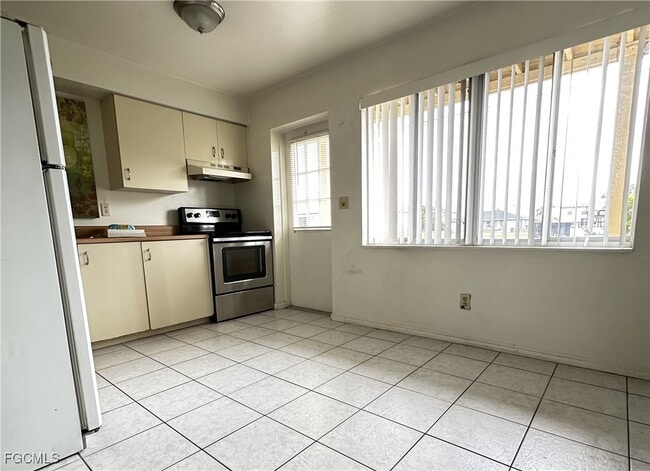 property at 4613 SW 8th Pl