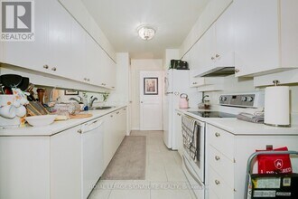 260 Heath St W in Toronto, ON - Building Photo - Building Photo