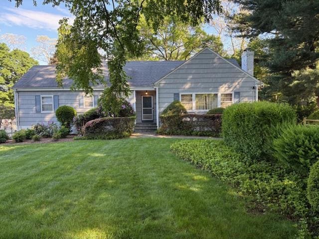 property at 25 Scott Cir