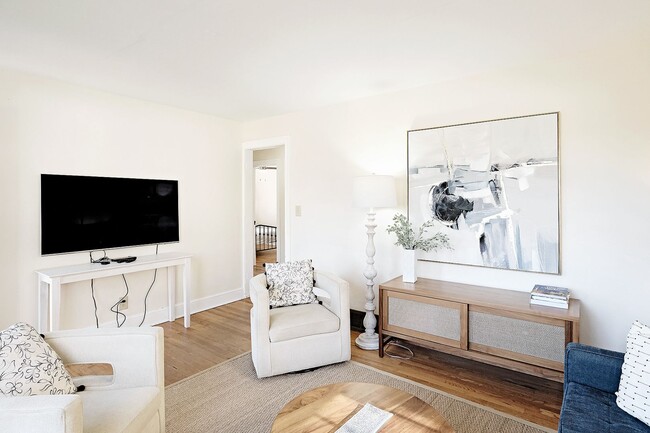 1212 Meriwether St in Charlottesville, VA - Building Photo - Building Photo