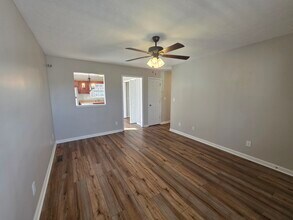 2746 Applemill Ct in Clarksville, TN - Foto de edificio - Building Photo