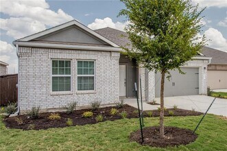 737 Mallow Rd in Leander, TX - Building Photo - Building Photo