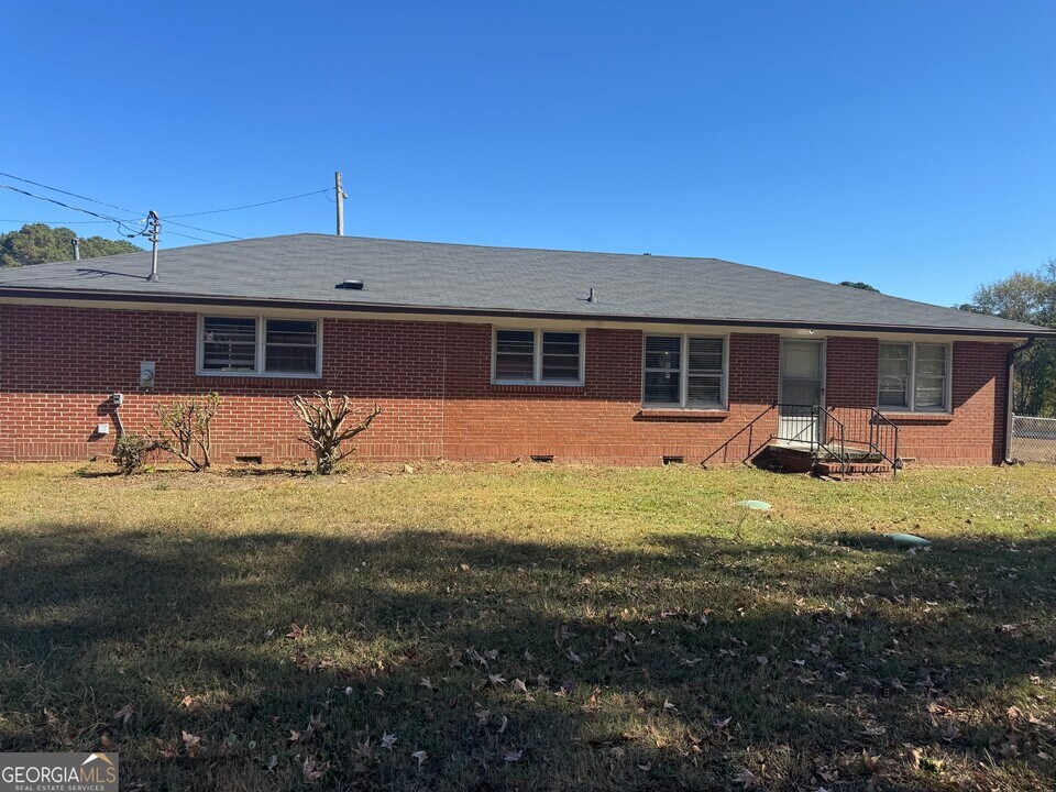 2238 Emory St SW in Covington, GA - Building Photo