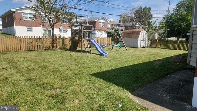 property at 2528 Summerson Rd