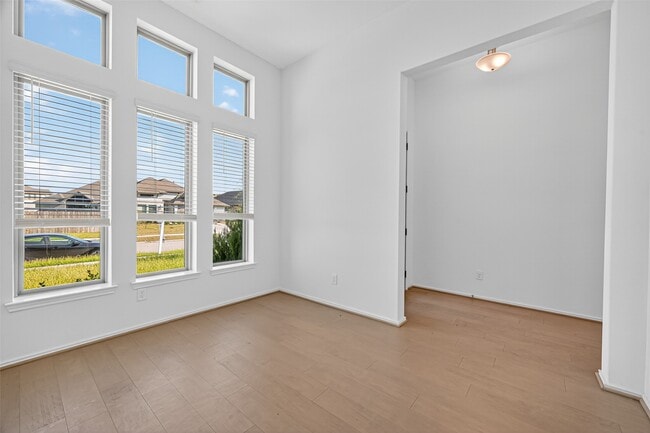 property at 1527 Munson Valley Rd