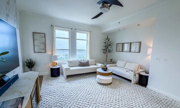 4050 Marriott Dr in Panama City, FL - Building Photo - Building Photo