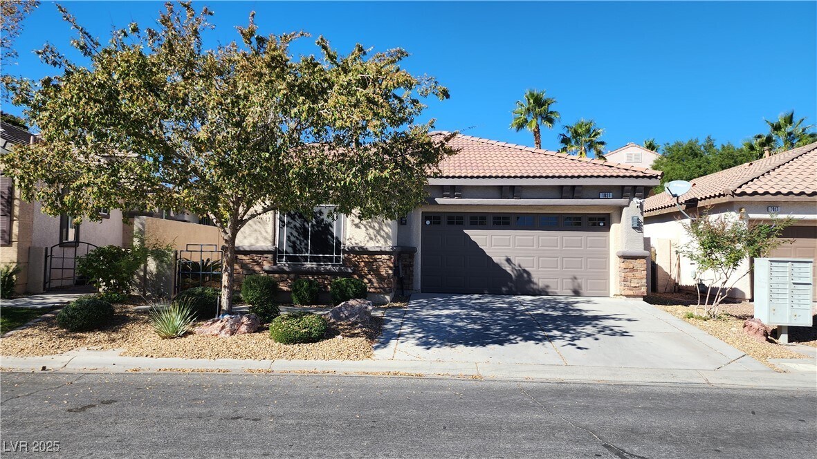 1021 Newbold St in Las Vegas, NV - Building Photo