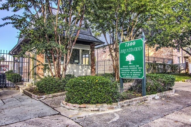 property at 2400 N Braeswood Blvd