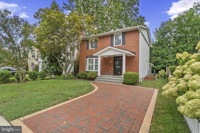 property at 18 Steele Ave