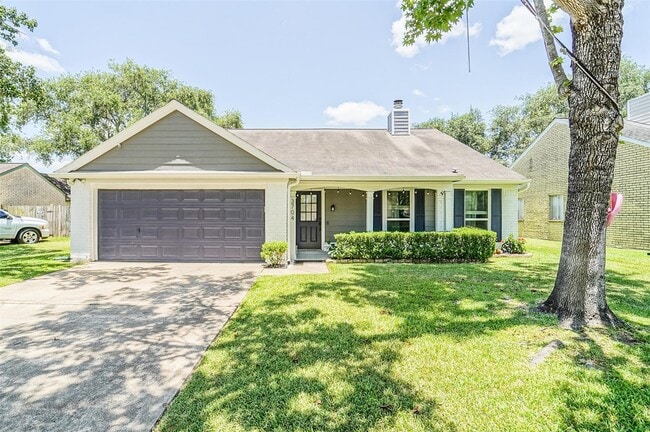 property at 3704 Ginger Ln