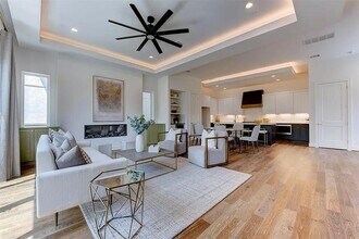 7120 Gary St in Houston, TX - Building Photo - Building Photo