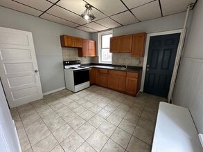 4521 N 12th St in Philadelphia, PA - Building Photo - Building Photo