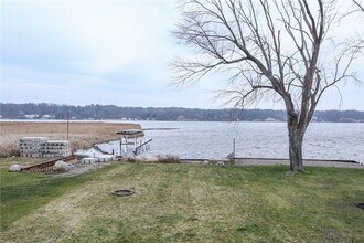 1370 Bay Shore Blvd in Rochester, NY - Building Photo - Building Photo