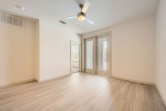 Heritage Estates at Edmonds in Lewisville, TX - Building Photo - Building Photo