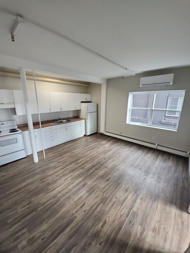 property at 523-523 Prince St