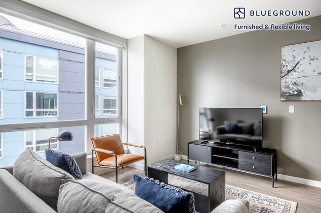 120 Broadway in Seattle, WA - Building Photo - Building Photo