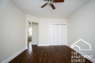 3849 N Greenview Ave, Unit 1S in Chicago, IL - Building Photo - Building Photo