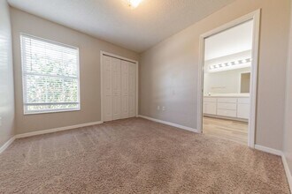 245 Cloverdale Rd in Winter Haven, FL - Building Photo - Building Photo