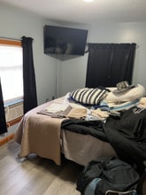 56 Funston Ave, Unit 2 in Torrington, CT - Foto de edificio - Building Photo