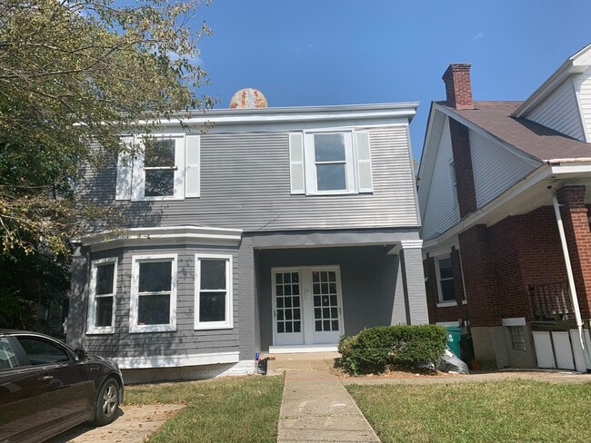 property at 2704 Morrow Pl