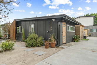 11361 Tenino Ave in Los Angeles, CA - Building Photo - Building Photo