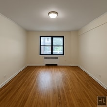 EAST 24 STREET in New York, NY - Building Photo - Building Photo