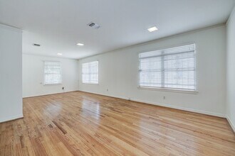 4002 Portsmouth St in Houston, TX - Building Photo - Building Photo