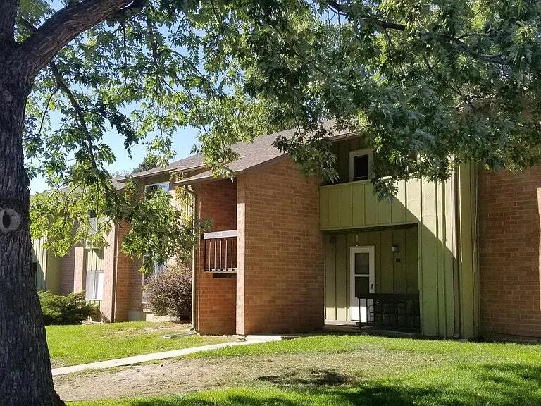 1708 Sawyer Way in Colorado Springs, CO - Building Photo