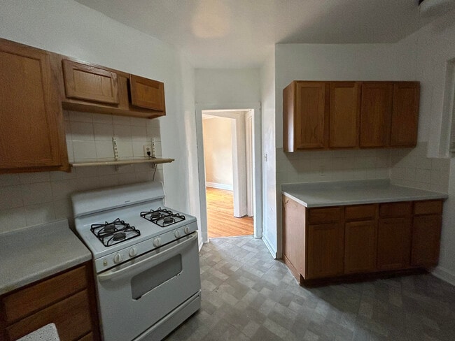 4716 N Kenneth Ave, Unit #2 in Chicago, IL - Building Photo - Building Photo