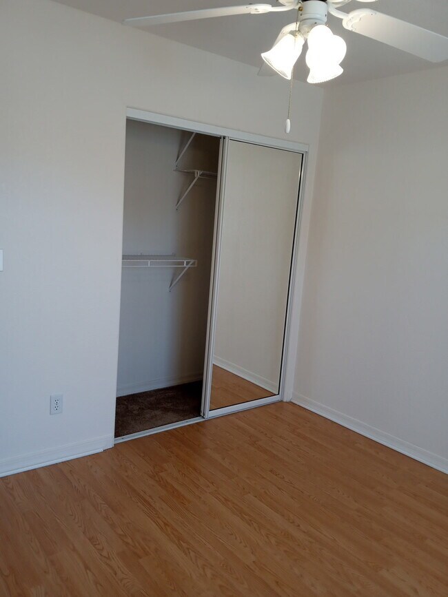 3555 Thunderhawk Dr in Lake Havasu City, AZ - Building Photo - Building Photo