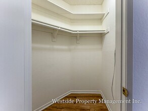 Overland Apartments in Culver City, CA - Foto de edificio - Building Photo