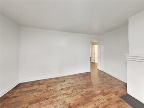 1923 Markone St NW in Atlanta, GA - Building Photo - Building Photo