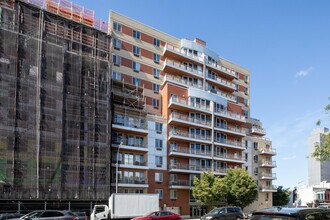 570-574 4th Ave in Brooklyn, NY - Foto de edificio - Building Photo